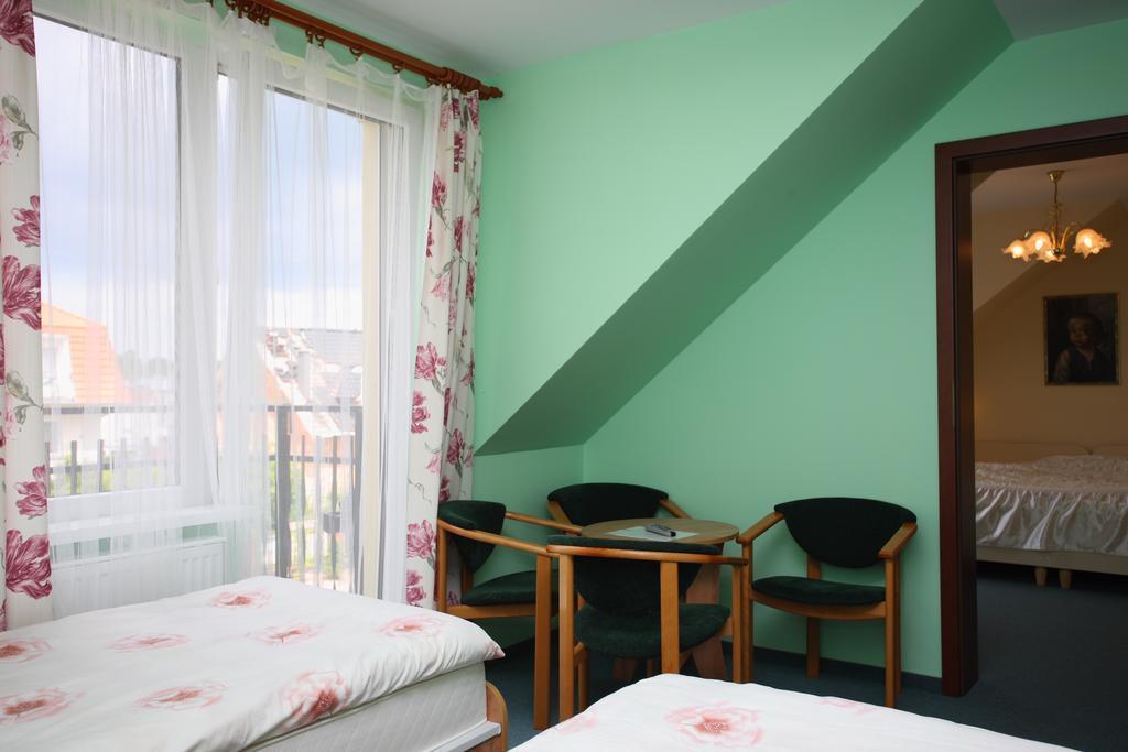 Osrodek Wczasowy Marysia Hotel Ниешорце Екстериор снимка